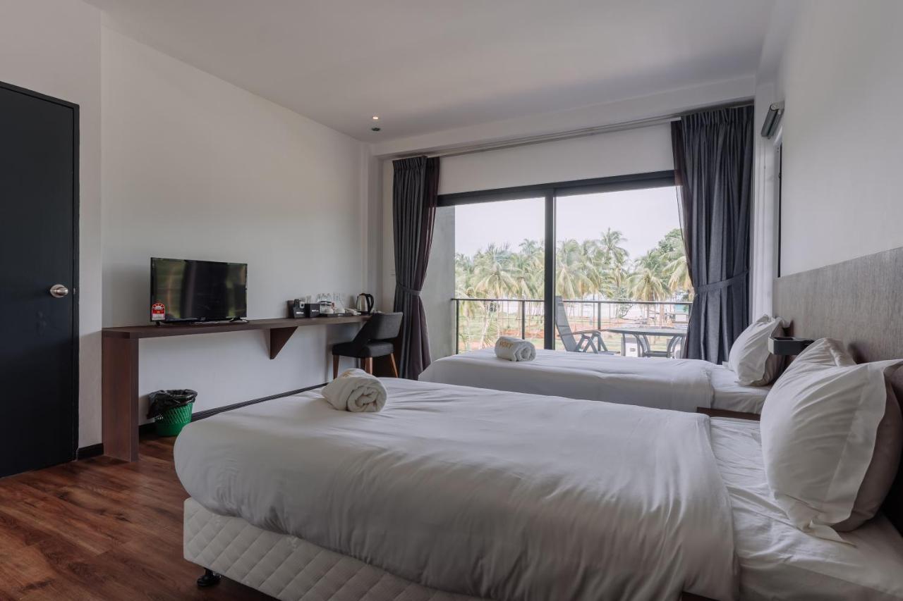 Roxy Sematan Villa & Townhouse Exteriér fotografie